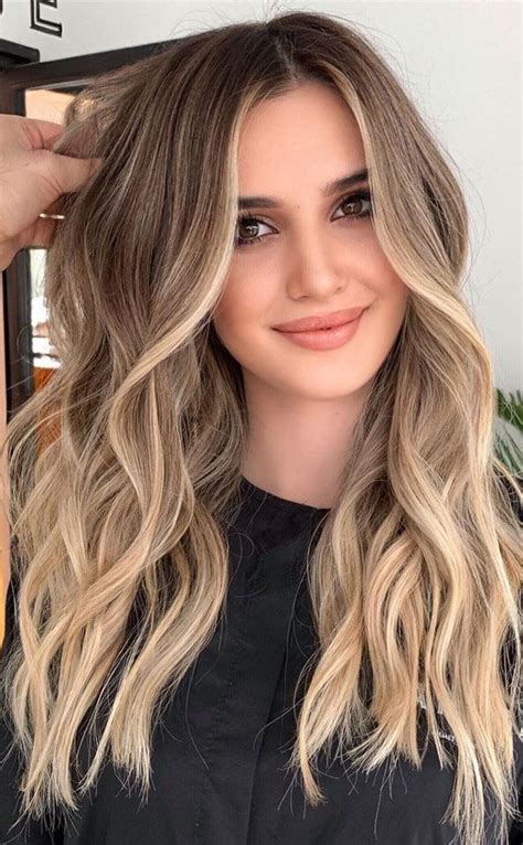 Beautiful Hair Colour Trends 2021 Ginger Spice Hair Colour Ash Blonde Hair Balayage Blonde