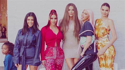 kim kardashian annonce la fin de l émission l incroyable famille kardashian