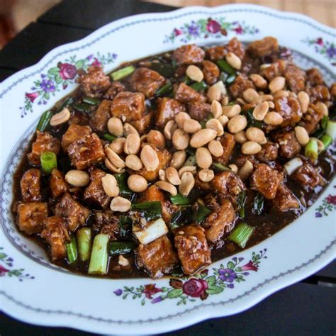 Gong bao (youtuber) was born on the 21st of february, 1991. Gong Bao Tofu - Awesome Vegan Dad