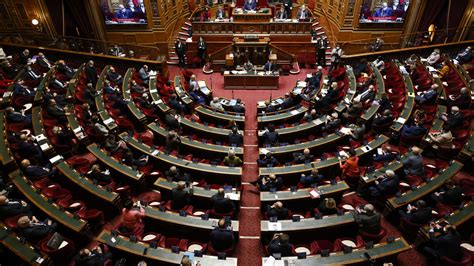 Pension Reform The Text Arrives In The Senate The Right At The Maneuver News In France