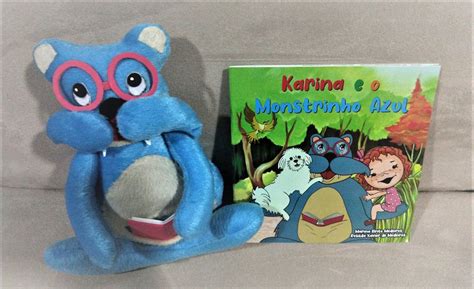 Livro Karina E O Monstrinho Azul Com O Boneco Monstrinho Azul Jm