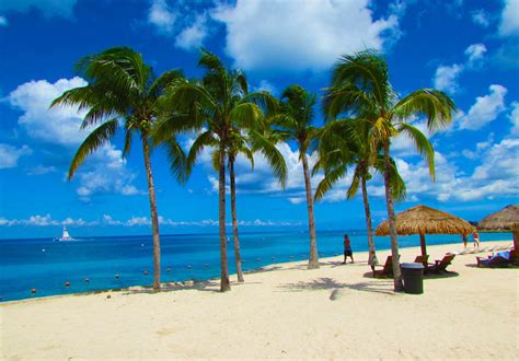 10 Best Beaches In Cozumel