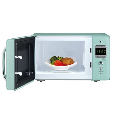 Daewoo Retro 07 Cu Ft 700 Watt Countertop Microwave Mint Green At