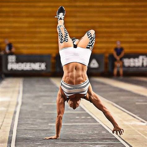 Handstand Walk Fitness Girls Pinterest Crossfit