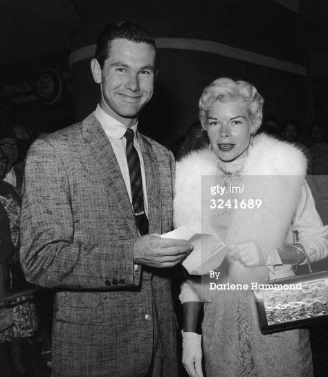 Johnny Carson And First Wife Jody Wolcott Johnny Carson Celebrity Couples Famous Couples