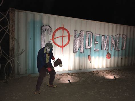 Haunted Field of Screams 2018 Review: A Creepy-good ...