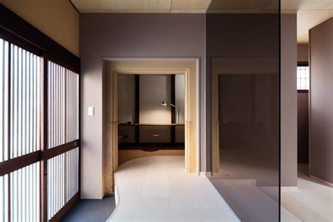 A Minimalist Townhouse Provides Serene Accommodations In Historic Kyoto