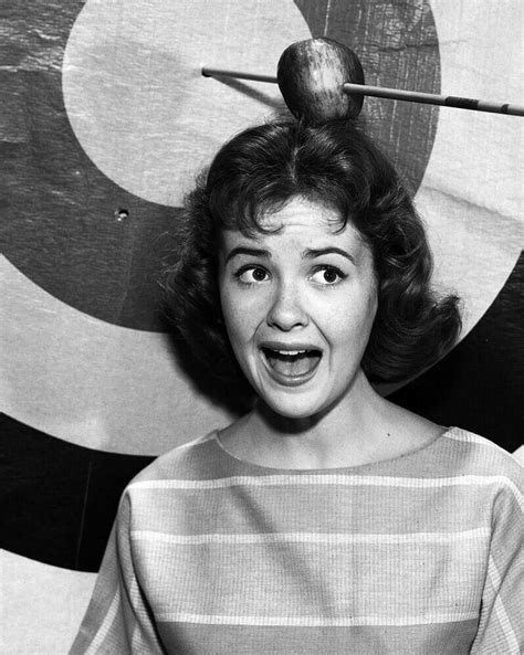 Shelley Fabares Born 1944 60s Girl Shelley Actresses