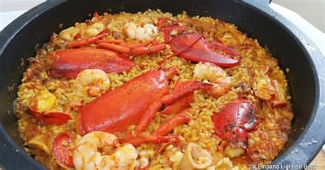 Se suele servir, al igual que todos los arroces, recién elaborado. Arroz Meloso con Bogavante (con imágenes) | Receta arroz ...