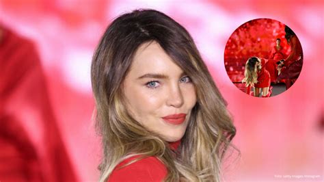 Belinda se cae en plena pasarela de un desfile de modas en París I VIDEO