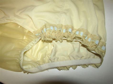 Vintage Olga Ivory Nylon Mushroom Gusset Granny Latex Sanitary Panties Lace Xxl 3834690050