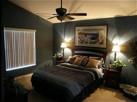 A glaringly empty wall above the headboard. 25 Beautiful Bedroom Decorating Ideas - The WoW Style