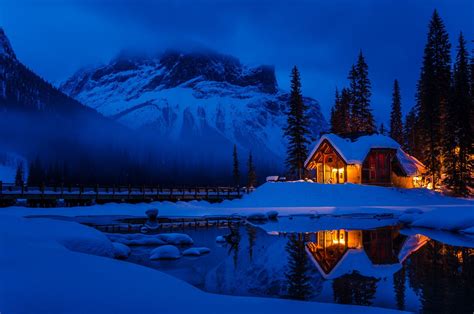 Emerald Lake In Winter Emerald Lake At Twilight And Reflection In