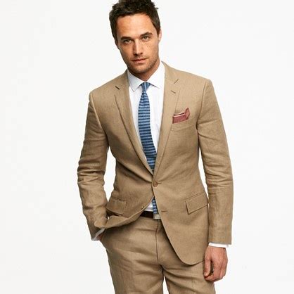 When it comes to men's summer wedding suits for men, a wedding planner wants to make sure that they find a suit that is light in material and allows for summer suits for men should have the ideal colors as well because it is well known that certain colors can attract heat which will only make a hot. summer wedding suit - The Fashion Images