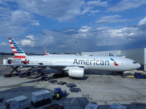 American Airlines Suspending Fights To Australia Stray Nomad Travel News