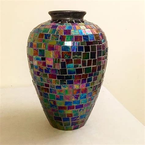 My Newest Mosaic Vase 12 Tall I Love This Glass Mosaics Mosaicvase Mosaicsart