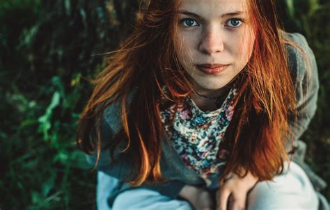 Fondos De Pantalla Mujeres Al Aire Libre Mujer Pelirrojo Modelo Ojos Azules Mirando Al