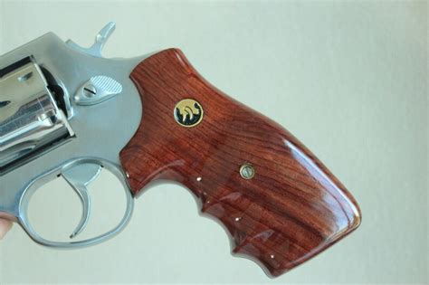 Taurus Medium Large Frame Sqbutt Grips Fit Revolver Model 44 Etsy