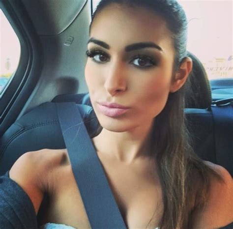 Ashley Iaconetti The Bachelor Virgin Contestant Instagram