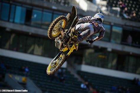 Webb bobbled on the last lap but would not be denied. Oakland SX Practice Gallery - Supercross - Racer X Online