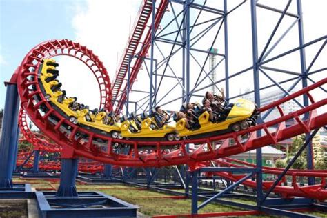 Read more than 30 reviews and choose a room with planetofhotels.com. Genting Highlands Theme Park, Genting Highlands | Ticket ...