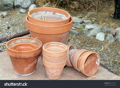 Red Clay Gardening Pots Stock Photo 32151691 Shutterstock