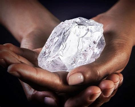 Le Plus Gros Diamant Brut Du Monde Achet Par Un Joaillier Pour