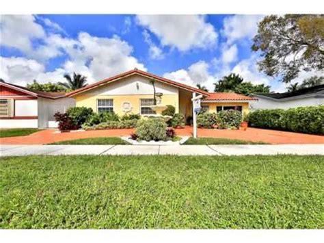 Casa en venta san borja. 13301 SW 25th Ter,Miami,FL 33175 Casa En Venta - YouTube