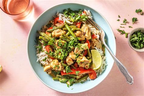 I also like to add cuttlefish balls, which are chewy, savory balls made out of. Chicken Green Thai Curry Recipe | HelloFresh