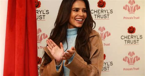 Geordie Star Cheryl Has Cheeky Dig At Southerners On Social Media About The Snow Chronicle Live