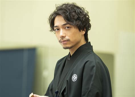 紺青の拳(コナン映画2019)のゲスト声優山崎育三郎は英語が上手いのはなぜ？学歴と声優経験は？
