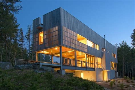 20 Spectacular Bridge House Designs