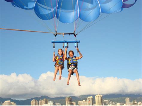 Hawaiian Parasail At Waikiki Beach Oahu Tours And Activities Fun Things