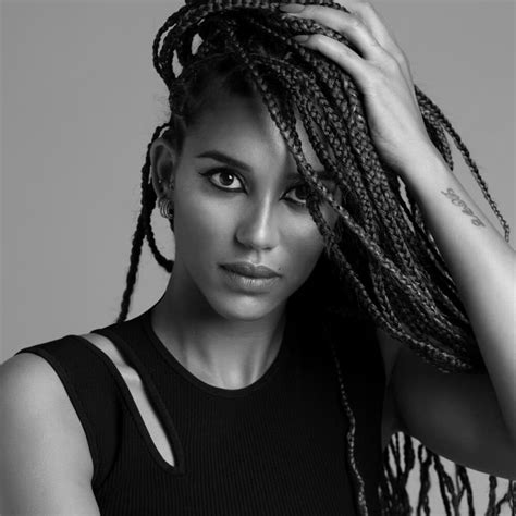 You were cold as the blood through your bones and the light which led us from our chosen homes oh, i was lost. Kimberose - Back on My Feet Lyrics | Genius Lyrics