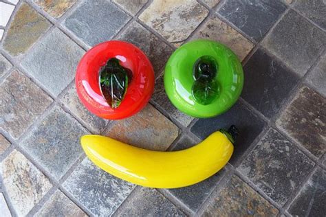 Hand Blown Glass Fruits Set Of 3 Green Apple Red Apple Etsy Red