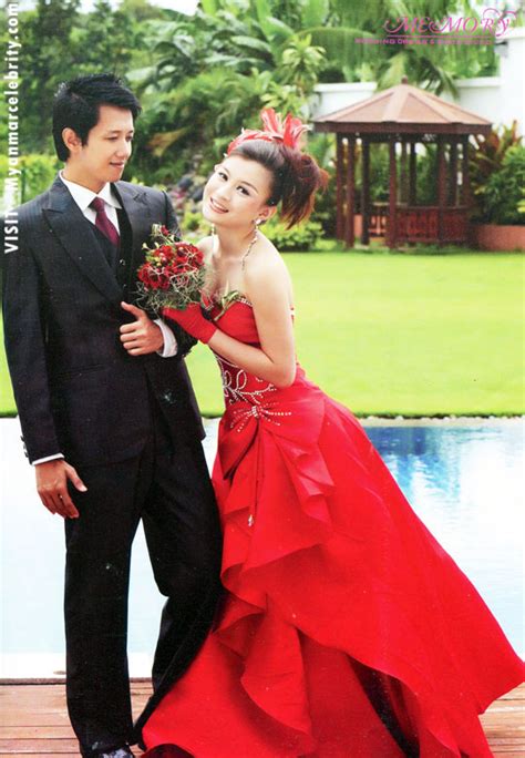 Sai Sai Khan Hlaing And Wut Hmone Shwe Yees Wedding Fashion Photos