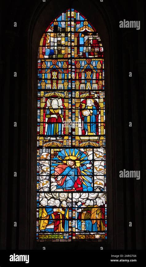 17th Century Stained Glass Window Hi Res Stock Photography And Images