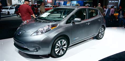 A New Nissan Leaf Group Buy In Texas Brings The Price Of The Electric