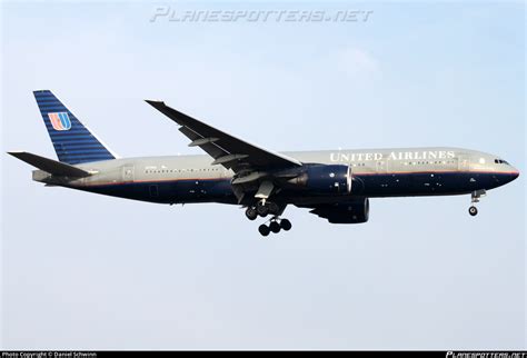 N771ua United Airlines Boeing 777 222 Photo By Daniel Schwinn Id