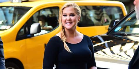 Watch Amy Schumer Hilariously Throw A Sexist Heckler Out Of Her Show