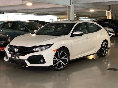 Marino's Auto Group | Used 2017 Civic Hatchback Sport Touring HS 6MT in Toronto