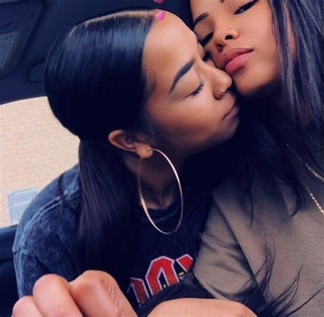 Shia😼 Girlfriend Goals Black Lesbians Mood Cute Lesbian Couples