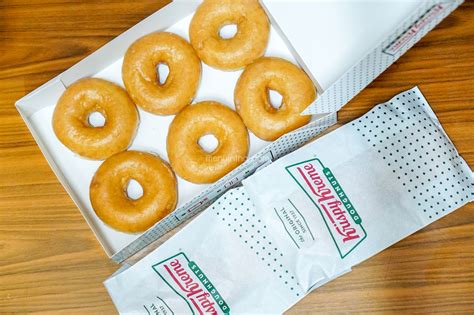 Share sweet moments with #krispykreme. เมนู ราคา Krispy Kreme (คริสปีครีม) โดนัทสุดนุ่มจากอเมริกา ...