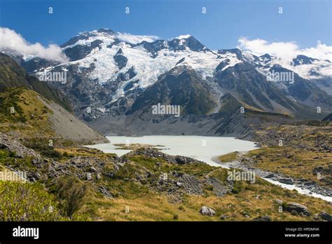 Aorakimount Cook National Park Canterbury New Zealand View Across