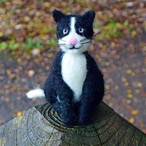 Pin On Needle Felted Cats