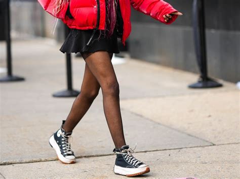 16 Elevated Converse Outfits That Look So Darn Good