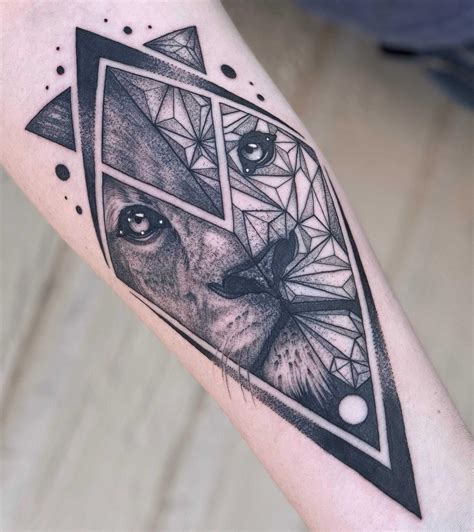 Lion tattoos are often bold traditional or realistic portrait tattoos but these geometric lion tattoos certainly hold their own!! Realistic/Geometric Lion by Tommy Sisneros at All Sacred ...