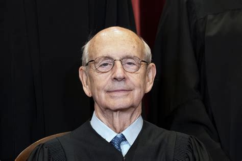 Why Supreme Court Justice Stephen Breyer may not retire - Chicago Tribune