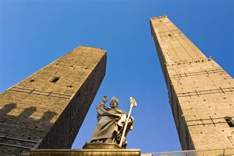 the leaning tower of bologna torre garisenda italy magazine