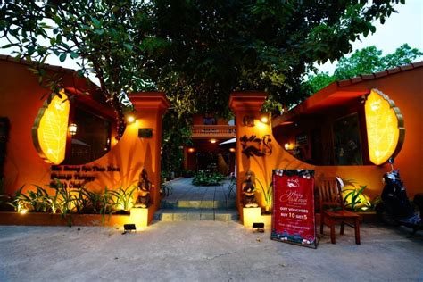 Massage In Saigon Top 5 Spas 2022 Kims Tavern Girl Bar Saigon